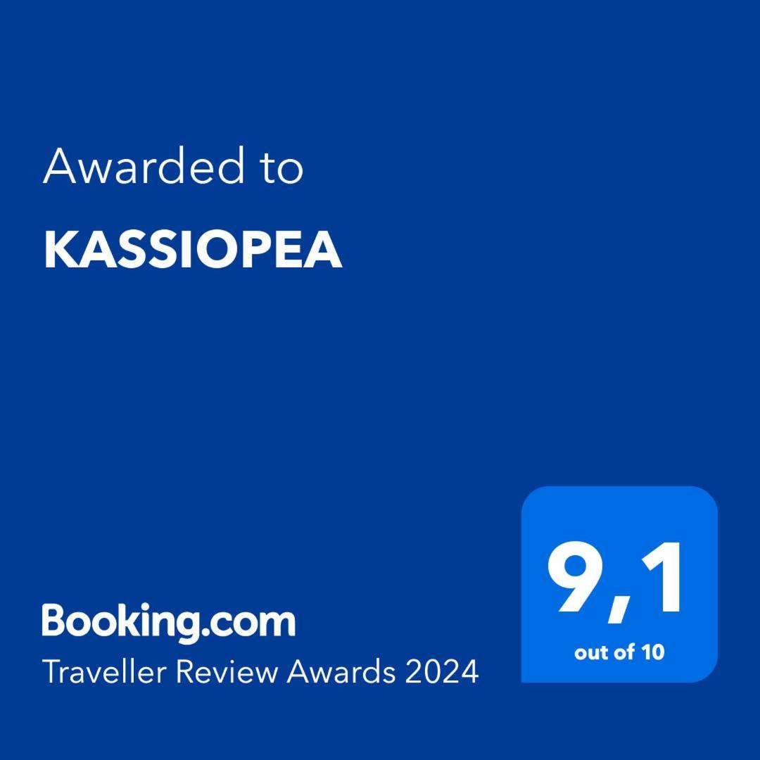 Kassiopea Vila Cala Blanca  Exterior foto